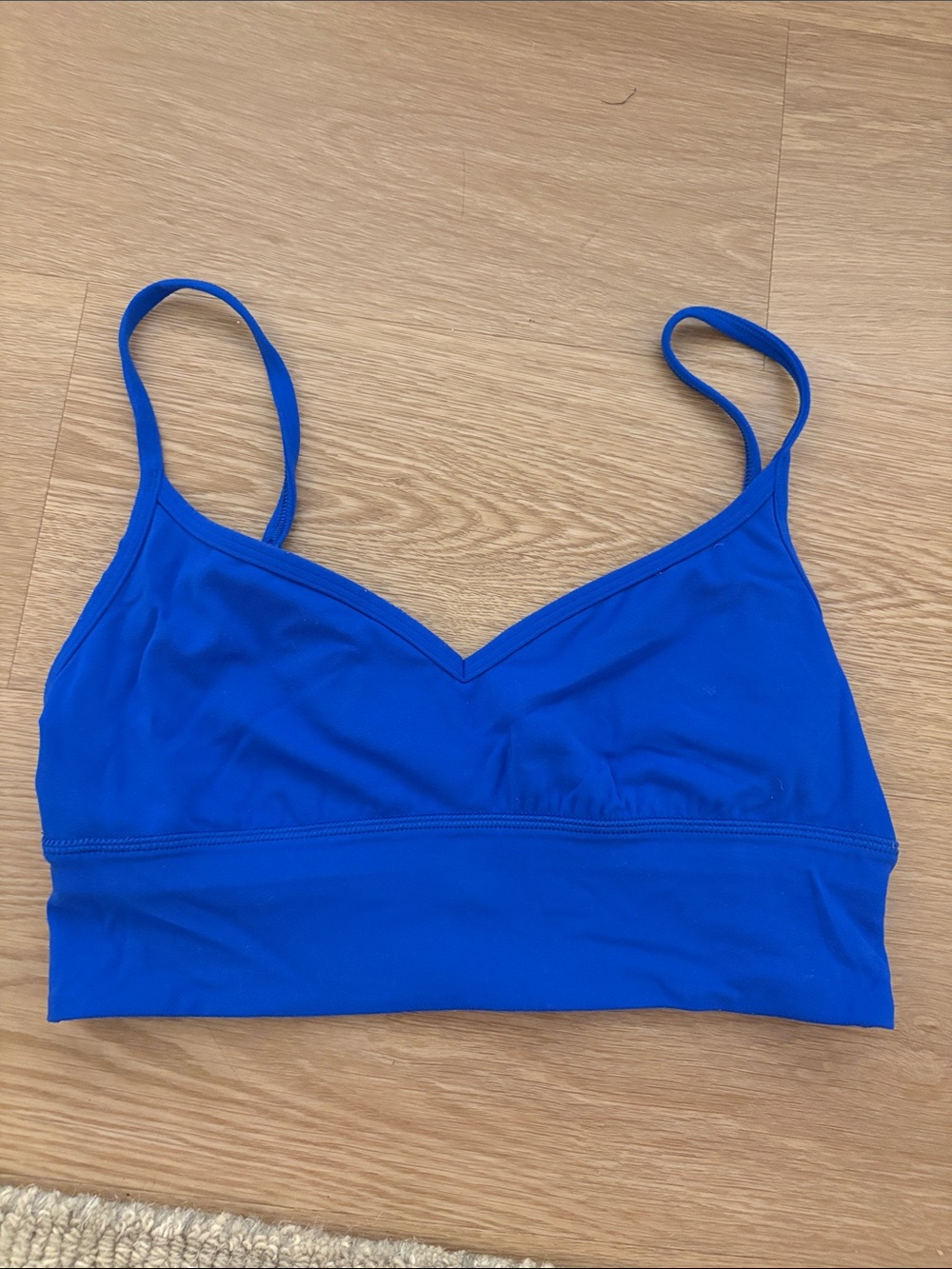 Lululemon sweetheart neckline sports bra